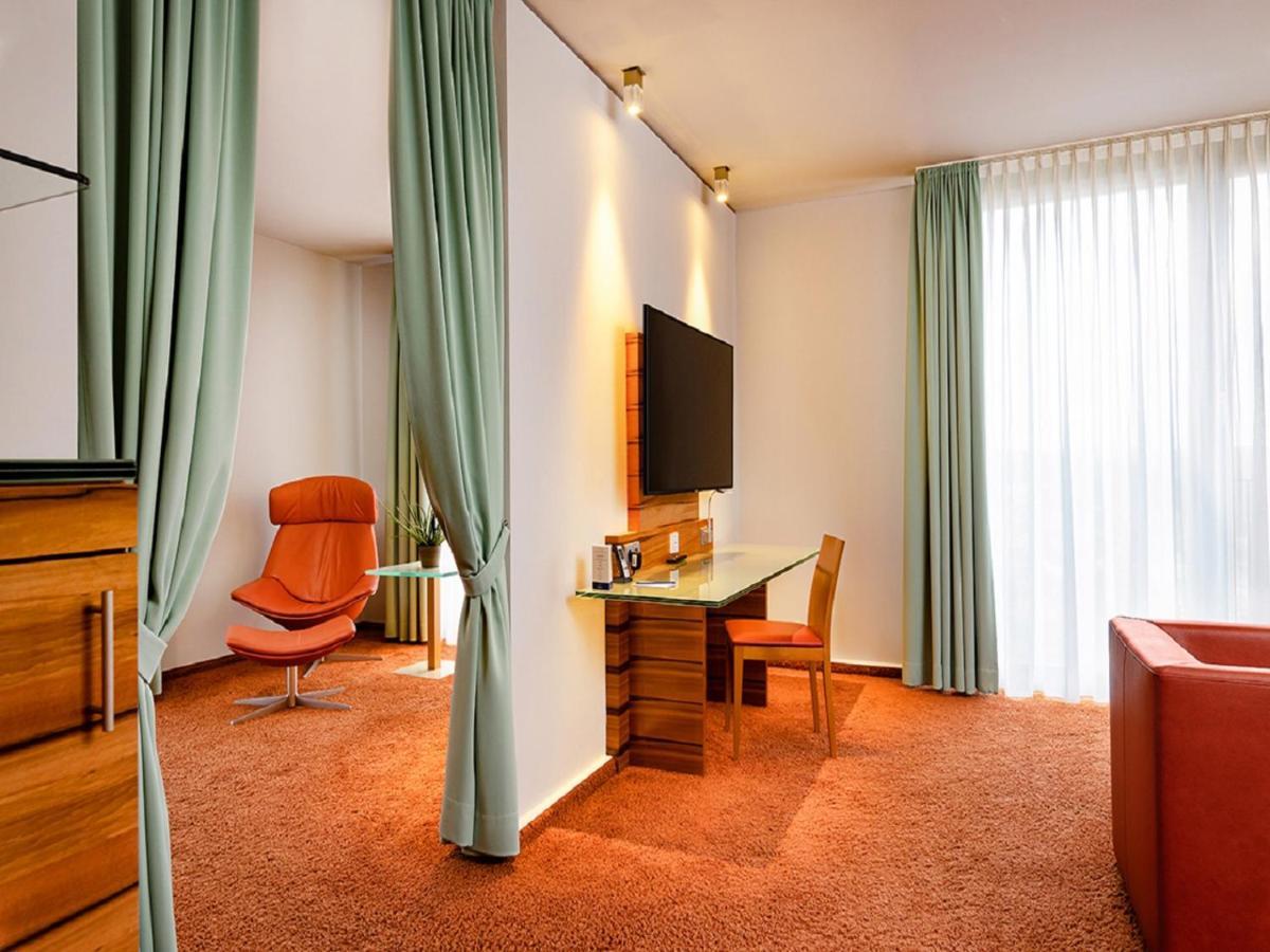 Schlosshotel Hellenstein Heidenheim an der Brenz Exteriör bild